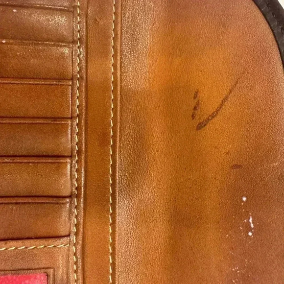 Dooney & Bourke vintage pebbled leather long wallet with front buckle - Picture 12 of 14